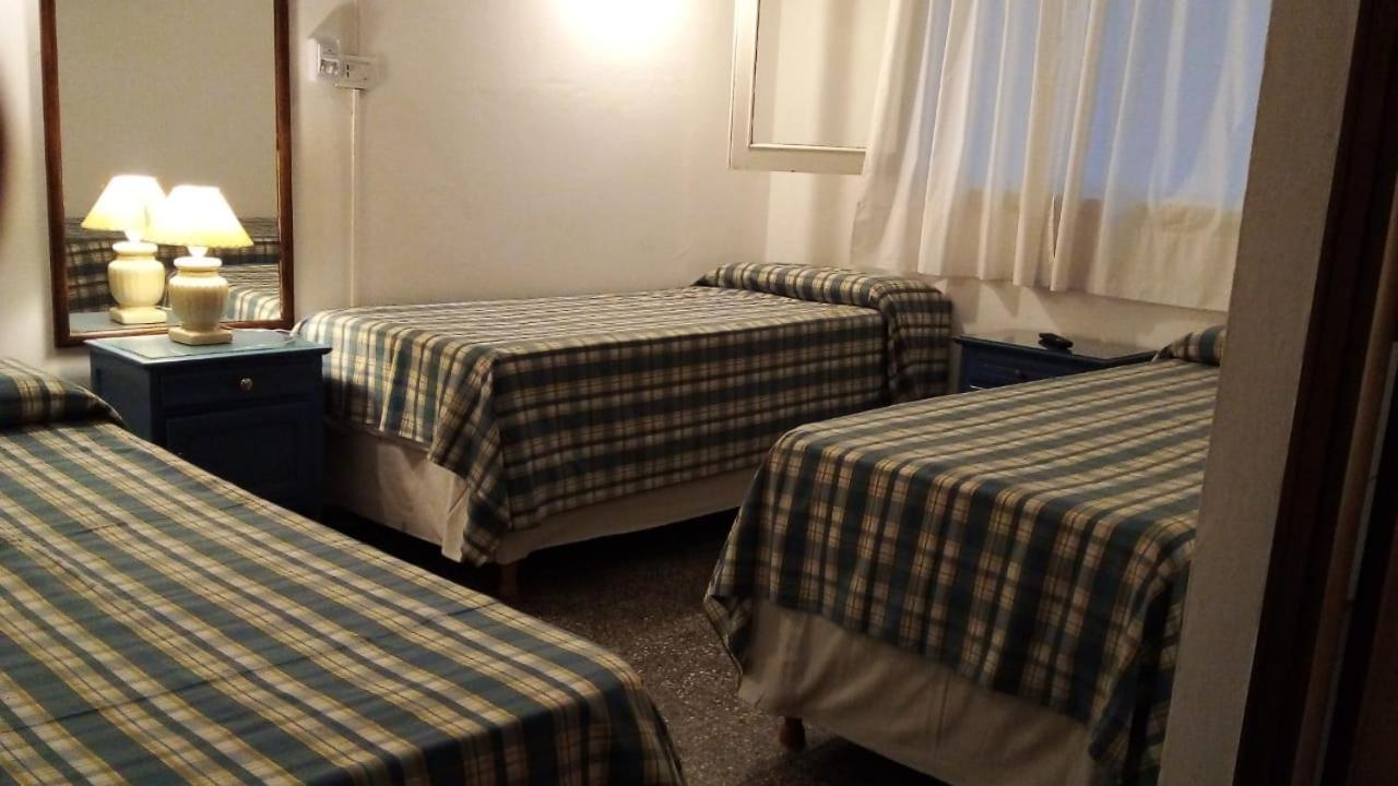 Hosteria Sajonia Villa Gesell Eksteriør billede
