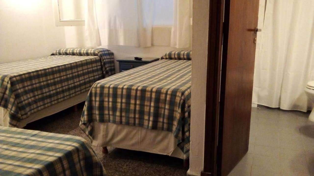Hosteria Sajonia Villa Gesell Eksteriør billede