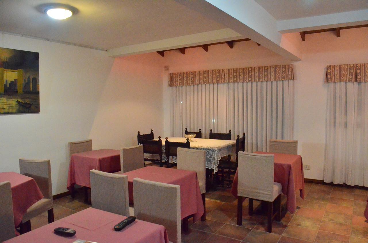 Hosteria Sajonia Villa Gesell Eksteriør billede