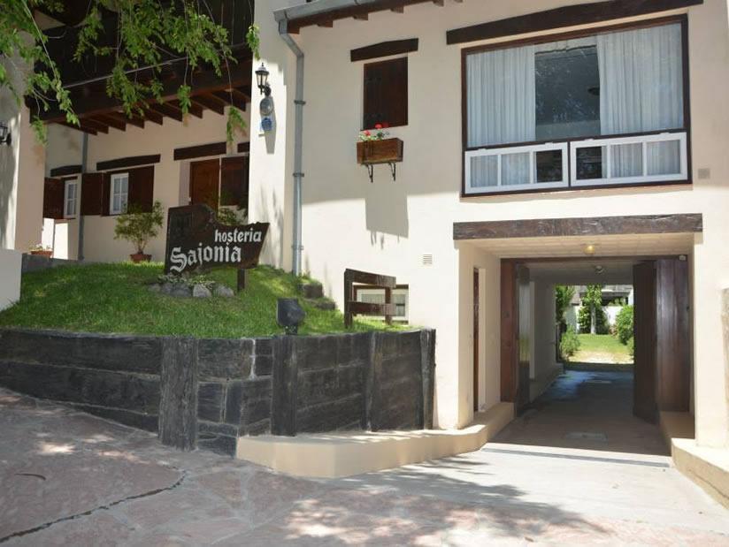 Hosteria Sajonia Villa Gesell Eksteriør billede