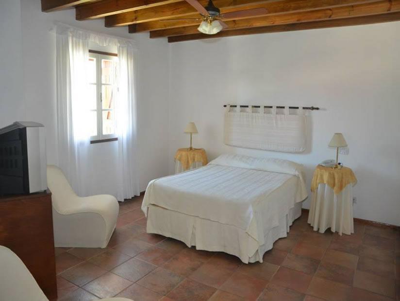 Hosteria Sajonia Villa Gesell Eksteriør billede