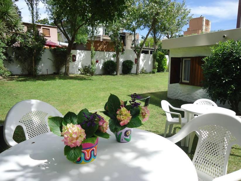 Hosteria Sajonia Villa Gesell Eksteriør billede